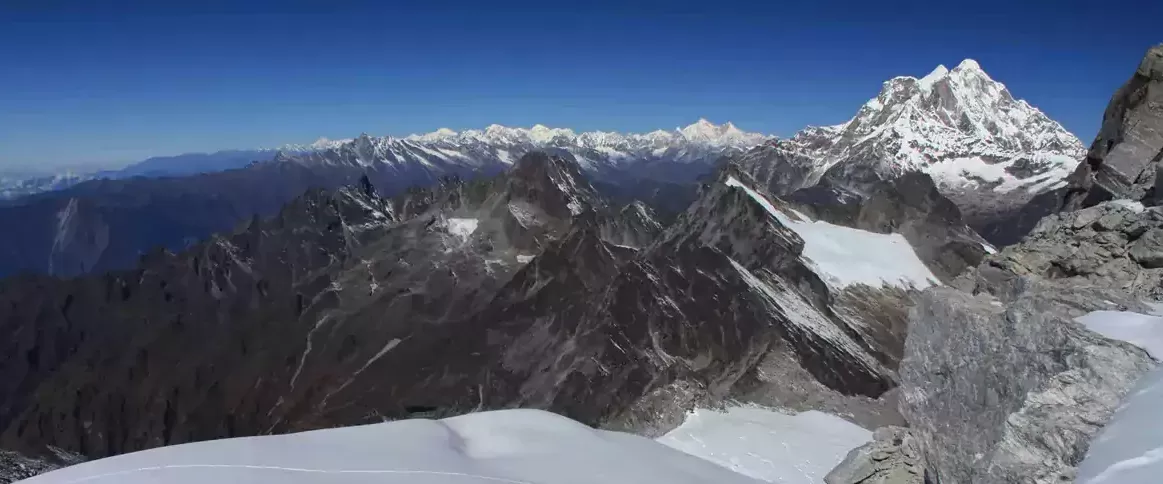 ramdung_peak_climbing